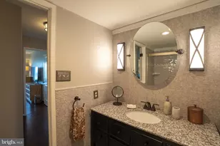 309 Yoakum Pkwy, Alexandria, VA 22304 - Photo 37