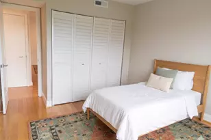110 Roberts Ln, Alexandria, VA 22314 - Photo 13