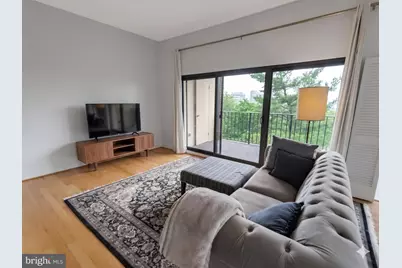 110 Roberts Lane #401, Alexandria, VA 22314 - Photo 3