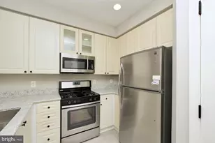 2324 Henshaw Pl, Alexandria, VA 22311 - Photo 13