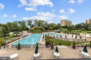 205 Yoakum Pkwy, Alexandria, VA 22304 - Photo 45