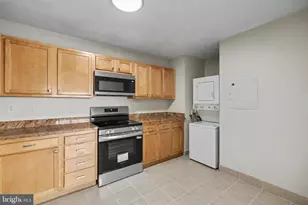 205 Yoakum Pkwy, Alexandria, VA 22304 - Photo 13