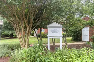 1557 Mt Eagle Pl, Alexandria, VA 22302 - Photo 35