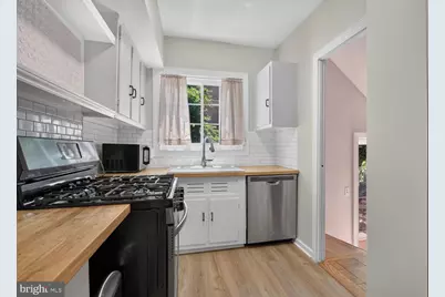 1557 Mount Eagle Place, Alexandria, VA 22302 - Photo 17