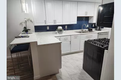 4600 Duke Street #807, Alexandria, VA 22304 - Photo 3