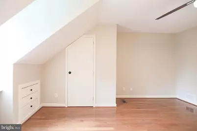 649 S Columbus Street, Alexandria, VA 22314 - Photo 53