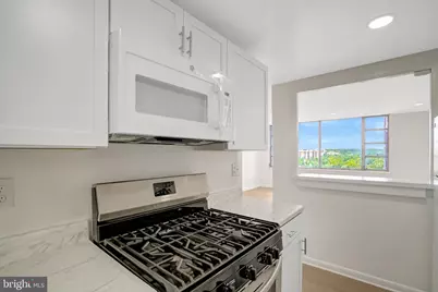 4600 Duke Street #1501, Alexandria, VA 22304 - Photo 17