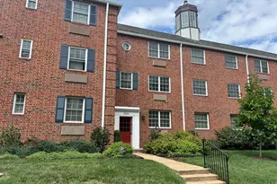 1636 W Abingdon Dr, Alexandria, VA 22314 - Photo 1