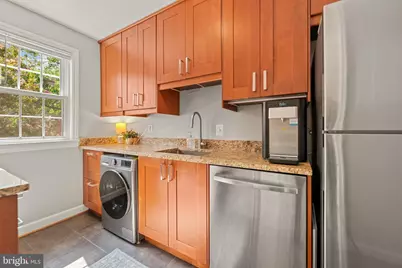 706 S Fayette Street #21, Alexandria, VA 22314 - Photo 9