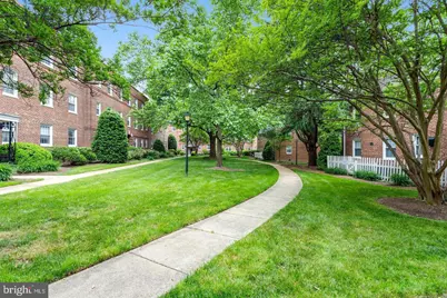 706 S Fayette Street #21, Alexandria, VA 22314 - Photo 29
