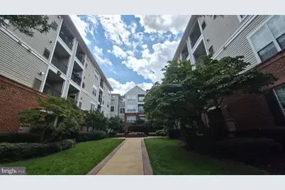4862 Eisenhower Avenue #166, Alexandria, VA 22304 - Photo 3