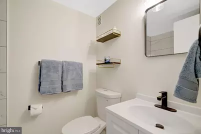 5340 Holmes Run Parkway #516, Alexandria, VA 22304 - Photo 15