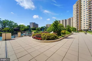 203 Yoakum Pkwy, Alexandria, VA 22304 - Photo 21