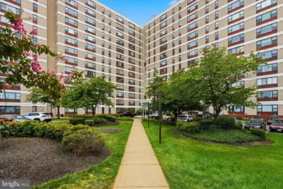 4600 Duke Street #706, Alexandria, VA 22304 - Photo 25