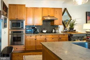 219 S Royal St, Alexandria, VA 22314 - Photo 11