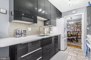 2151 Jamieson Ave, Alexandria, VA 22314 - Photo 9