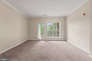 4551 Strutfield Ln, Alexandria, VA 22311 - Photo 3