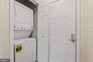 4551 Strutfield Ln, Alexandria, VA 22311 - Photo 17
