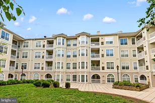 4551 Strutfield Ln, Alexandria, VA 22311 - Photo 1