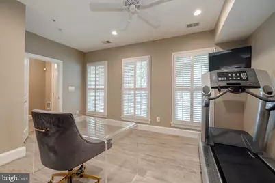 712 Bracey Lane, Alexandria, VA 22314 - Photo 5