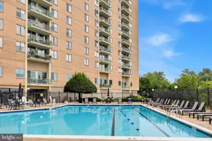 501 Slaters Ln, Alexandria, VA 22314 - Photo 43