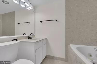 501 Slaters Lane #903, Alexandria, VA 22314 - Photo 17