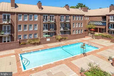 801 S Pitt Street #325, Alexandria, VA 22314 - Photo 33