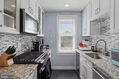 906 S Washington Street #311, Alexandria, VA 22314 - Photo 9