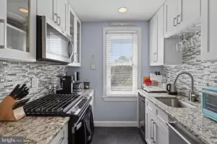 906 S Washington St, Alexandria, VA 22314 - Photo 9