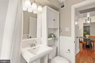 718 S Washington St, Alexandria, VA 22314 - Photo 47