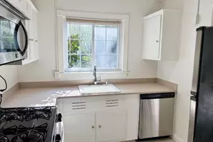 1244 Martha Custis Dr, Alexandria, VA 22302 - Photo 11