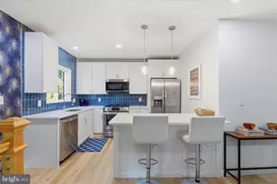 3454 Martha Custis Dr, Alexandria, VA 22302 - Photo 13
