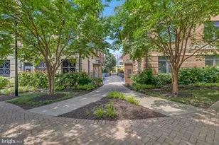 915 N Patrick St, Alexandria, VA 22314 - Photo 31