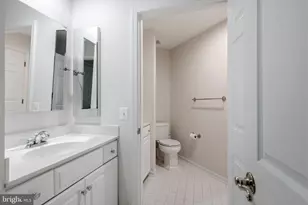 9 Franklin St, Alexandria, VA 22314 - Photo 21