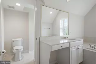 9 Franklin St, Alexandria, VA 22314 - Photo 29