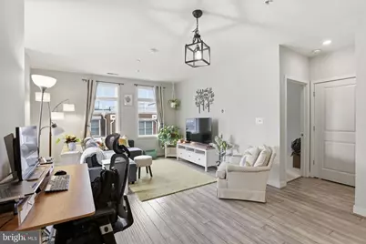 181 E Reed Avenue #304, Alexandria, VA 22305 - Photo 3