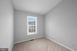 299 S Pickett St, Alexandria, VA 22304 - Photo 29