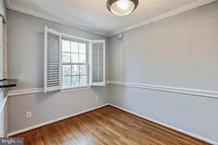 513 Bashford Ln, Alexandria, VA 22314 - Photo 11