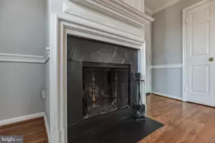 513 Bashford Ln, Alexandria, VA 22314 - Photo 5