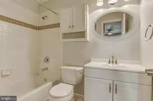 3305 Wyndham Cir, Alexandria, VA 22302 - Photo 19