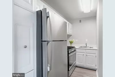 5340 Holmes Run Parkway #1503, Alexandria, VA 22304 - Photo 7