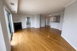 3101 N Hampton Dr, Alexandria, VA 22302 - Photo 3