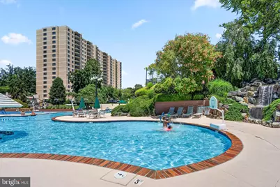 205 Yoakum Parkway #1002, Alexandria, VA 22304 - Photo 27