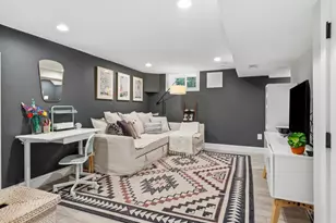 625 S Henry St, Alexandria, VA 22314 - Photo 23