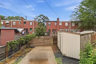 625 S Henry St, Alexandria, VA 22314 - Photo 29