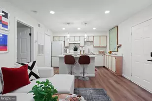 3303 Wyndham Cir, Alexandria, VA 22302 - Photo 3