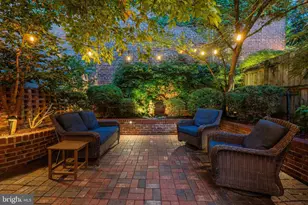 225 N Royal St, Alexandria, VA 22314 - Photo 39