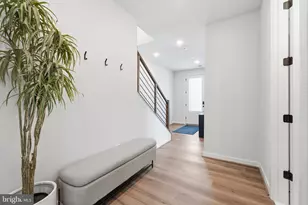 329 Calvert Ave, Alexandria, VA 22301 - Photo 7
