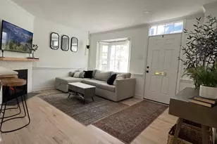 566 N St Asaph St, Alexandria, VA 22314 - Photo 15