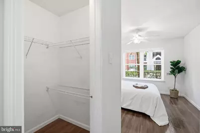 3303 Wyndham Circle #146, Alexandria, VA 22302 - Photo 19
